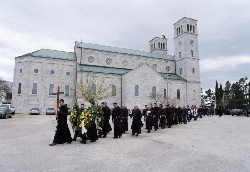 Fra Serafin pokopan u Širokom Brijegu: ''Did koji će nedostajati''